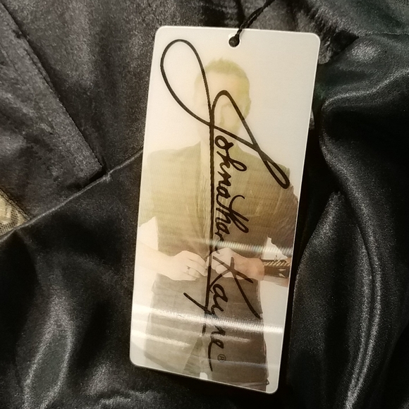 Jonathan Kayne gown - Picture 11 of 12